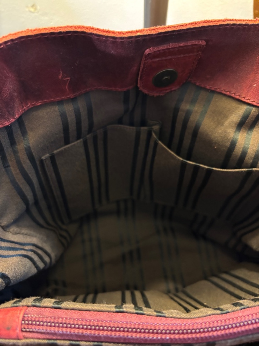 Frye Red Leather Tote Bag - Picture 8 of 8